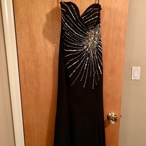 Black Prom Dress w/ Jewels - Size 8, runs small